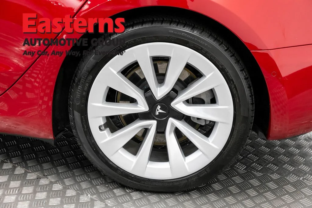 Used 2021 Red Tesla Standard Range Plus image 26
