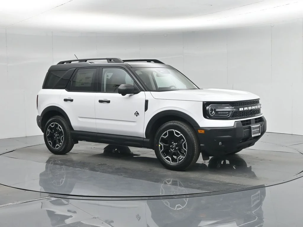 New 2026 Oxford White Ford Outer Banks image 30
