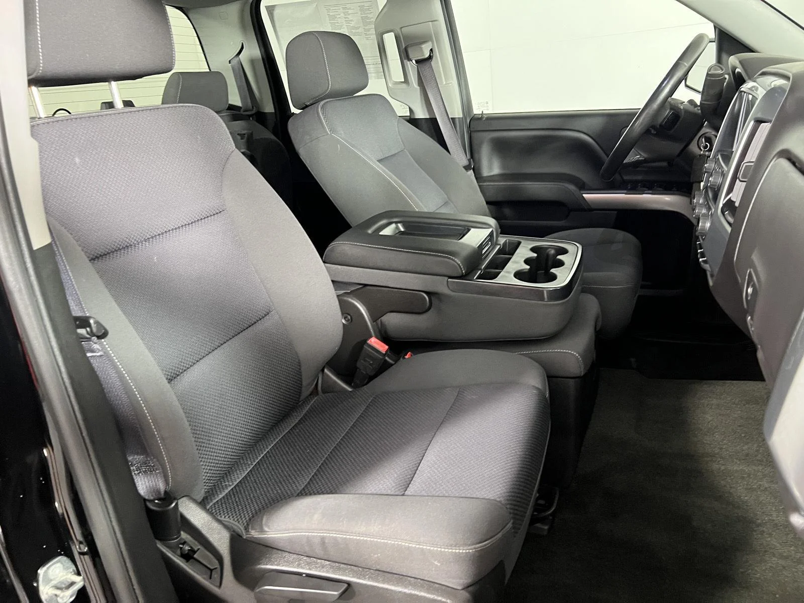 Used 2017 BLACK Chevrolet LT image 19
