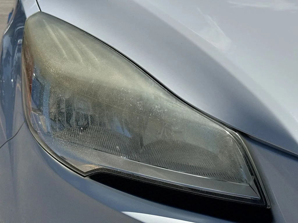 Used 2013 White Ford SE image 32