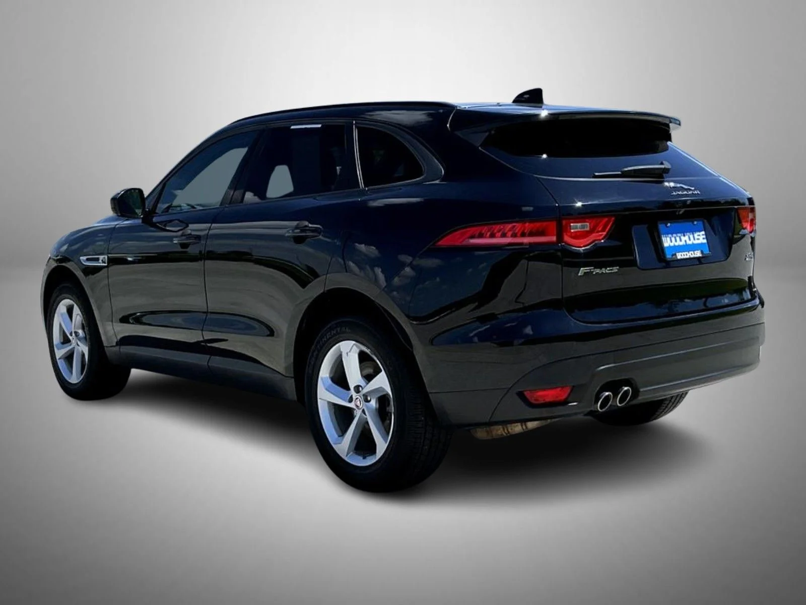 Used 2018 Black Jaguar 20d Premium image 7