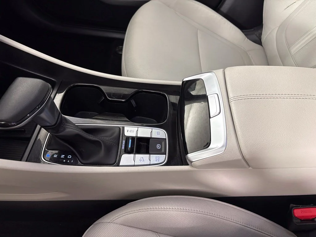 Used 2025 Blue Hyundai SEL image 39