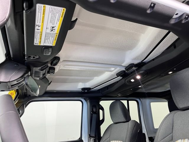 Used 2026 White Jeep 85th Anniversary Edition image 18