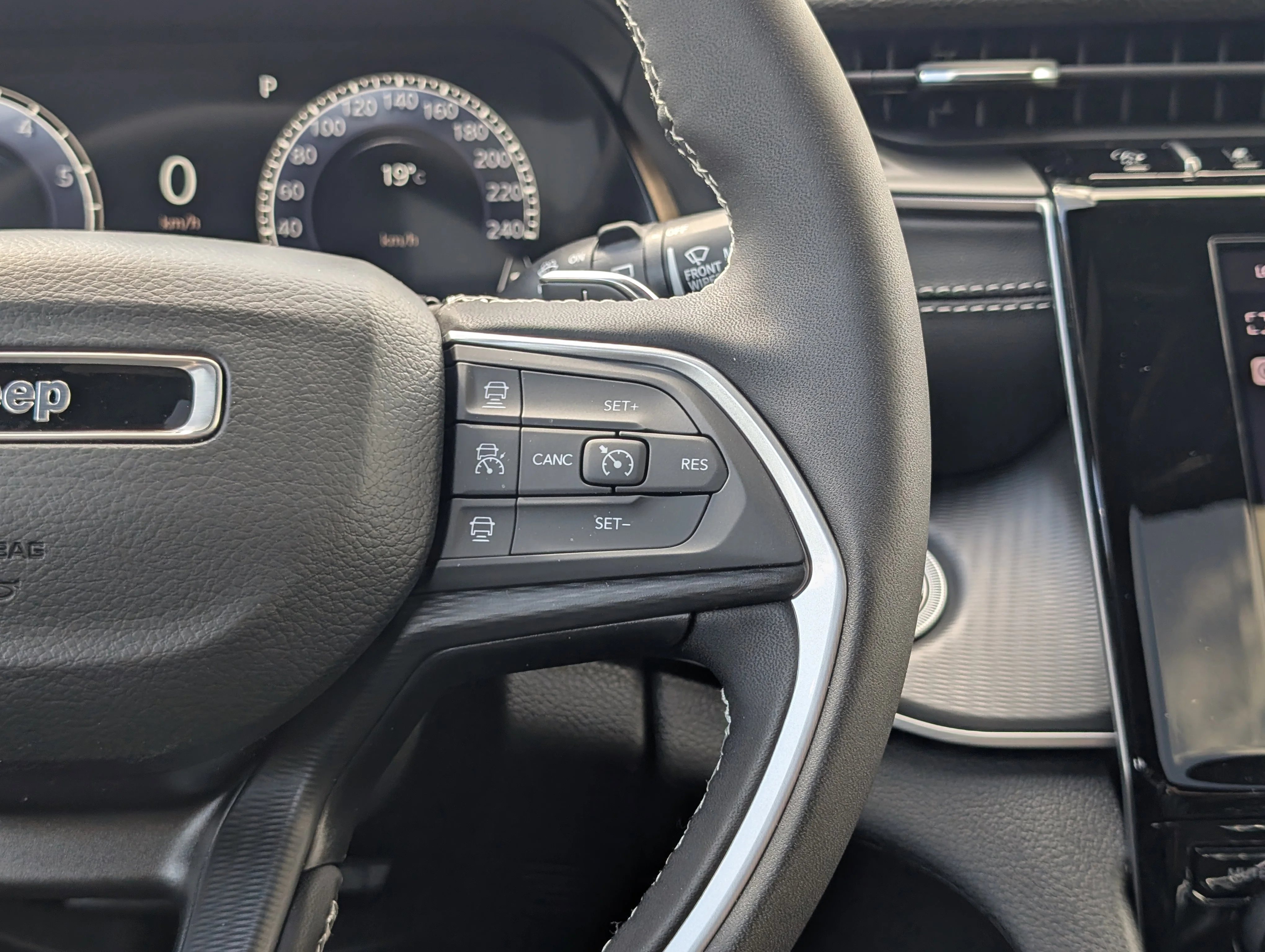 New 2025 Bright White Jeep Altitude image 26