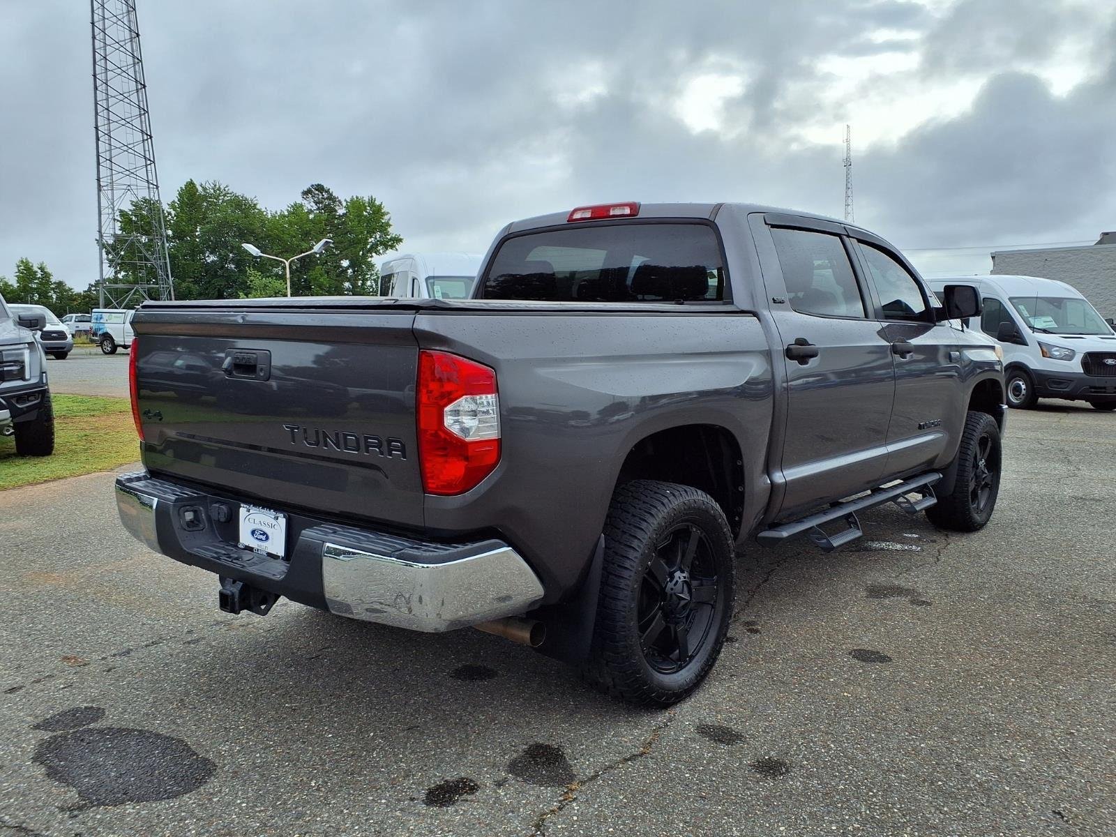 Used 2017 Magnetic Gray Metallic Toyota SR5 image 2