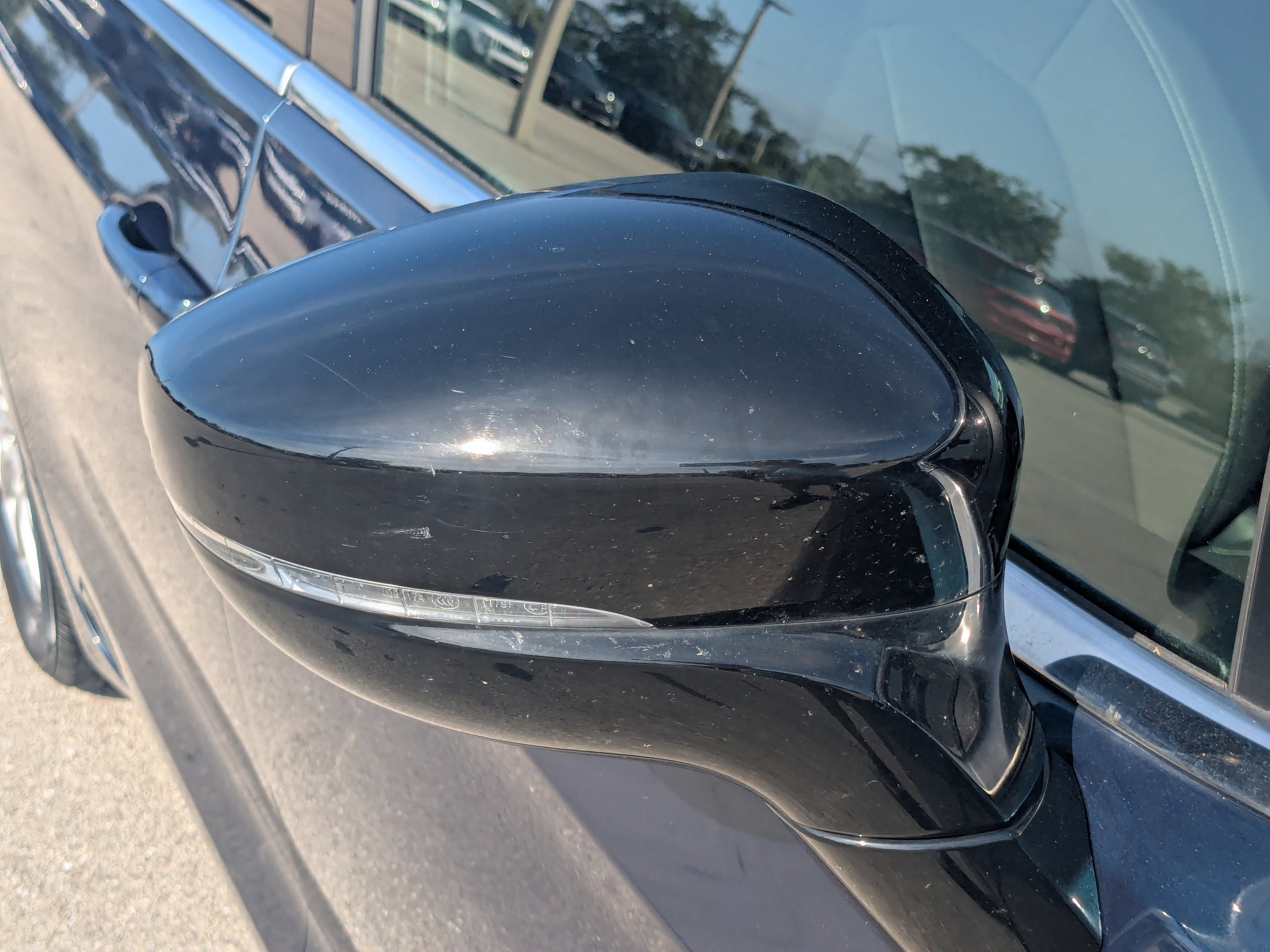 Used 2024 Fathom Blue Pearlcoat Chrysler Touring image 12