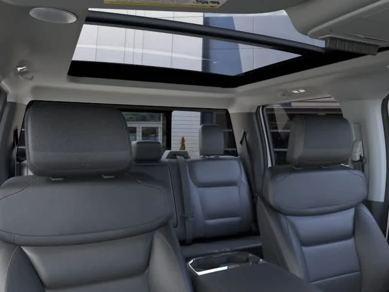 New 2026 Star White Metallic Tri-Coat Ford F-250® Lariat® image 22