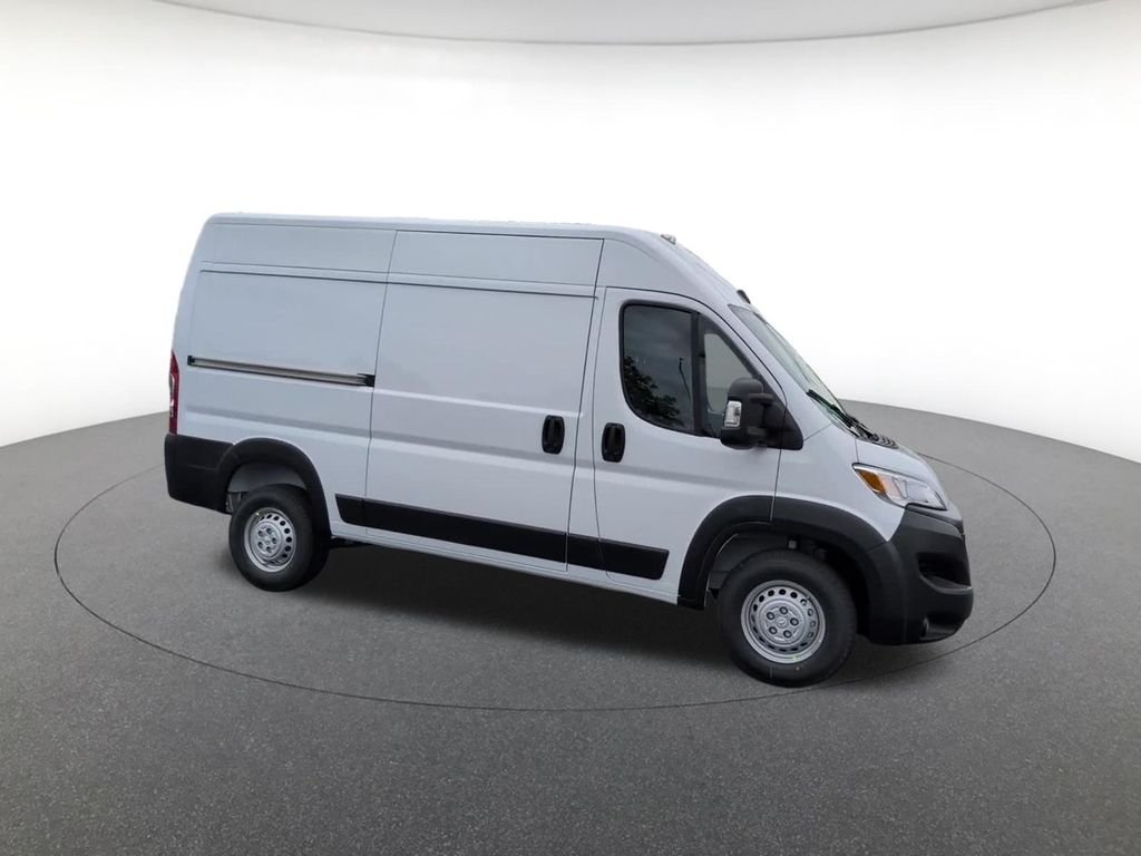 New 2026 Bright White Clear-Coat Exterior Paint RAM  image 6