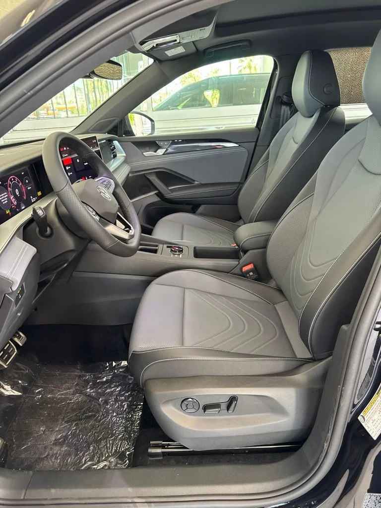 New 2026 Black Volkswagen 2.0T SE R-Line Black image 10