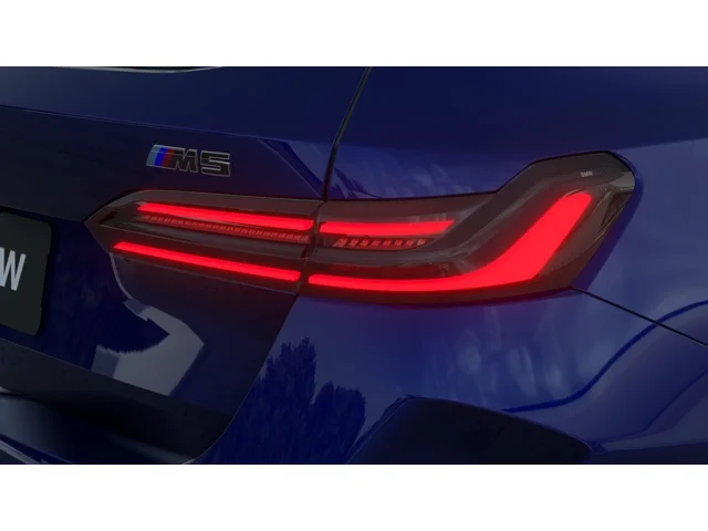 New 2027 Marina Bay Blue Metallic BMW  image 8