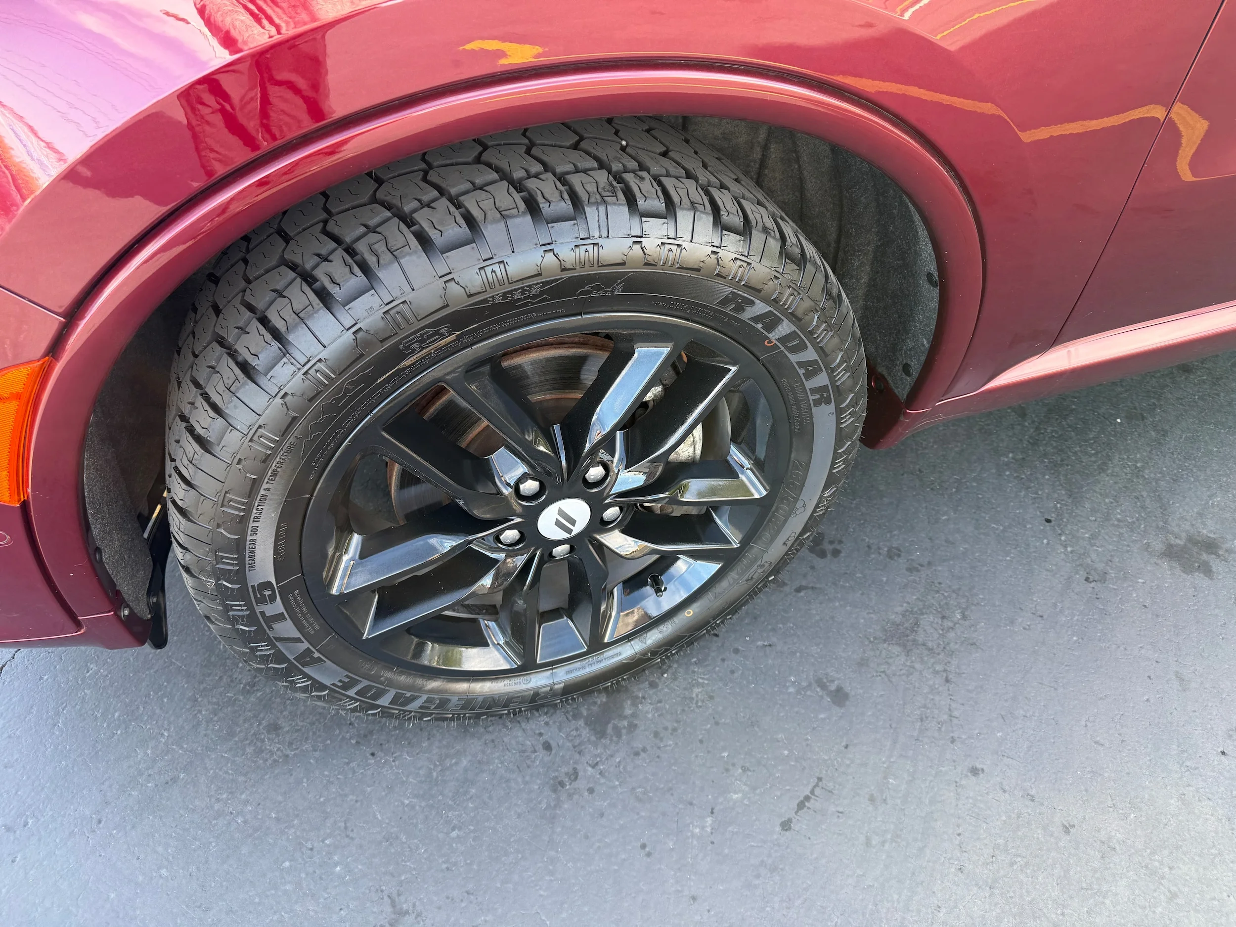 Used 2025 Octane Red Pearlcoat Dodge R/T Plus image 9
