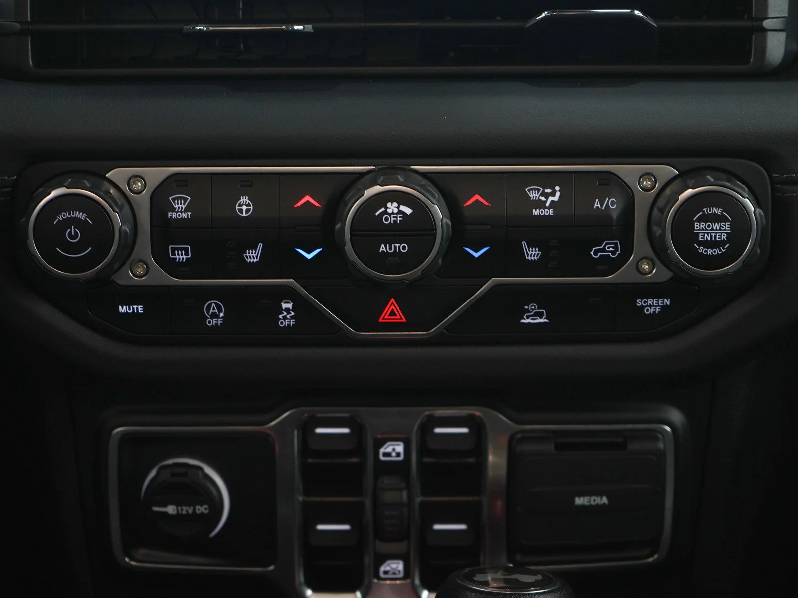 2024 Jeep Wrangler 4-Door Rubicon - Photo 17