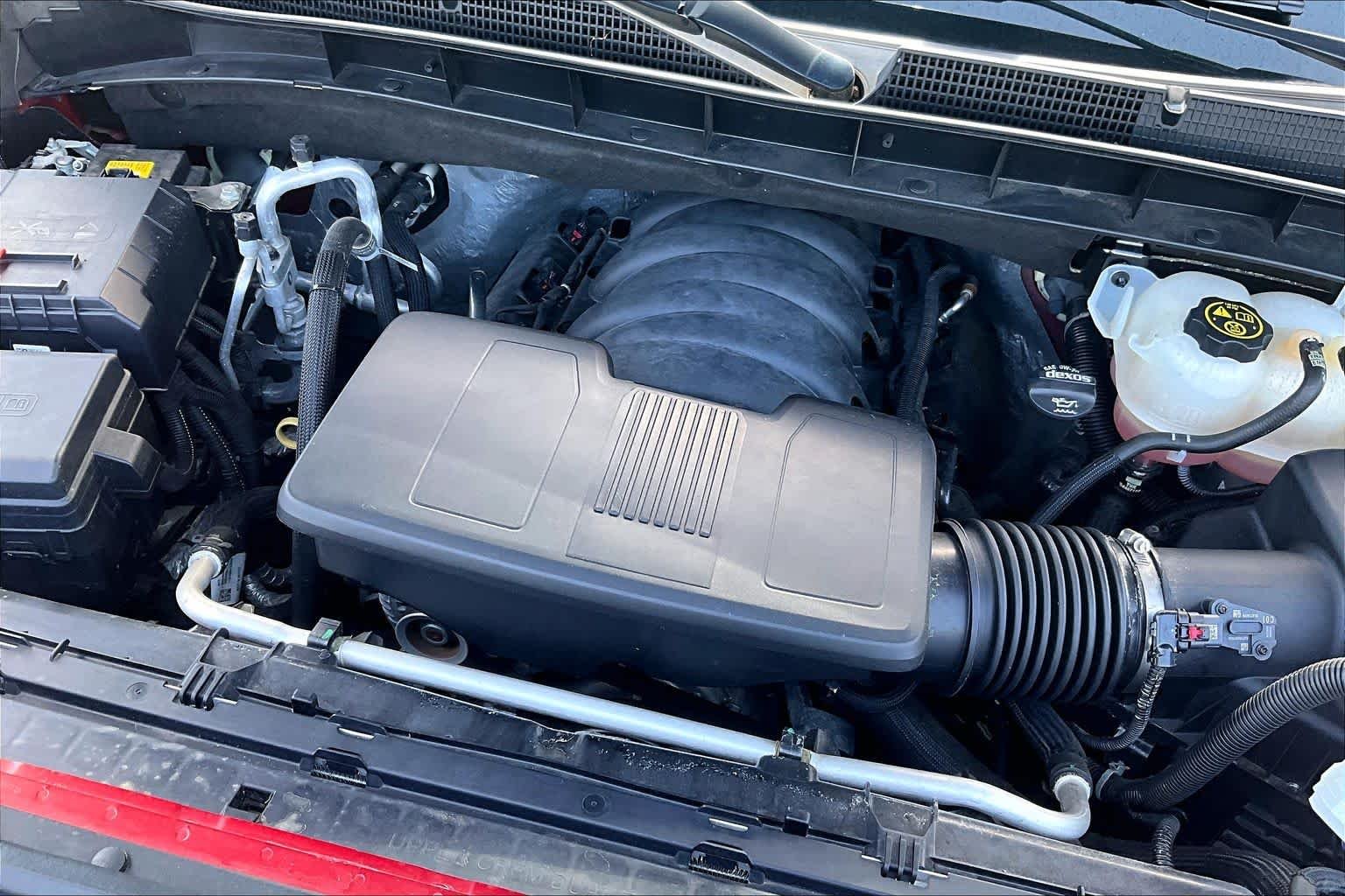 Used 2021 Cayenne Red Tintcoat GMC Elevation image 31