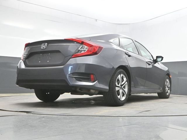 Used 2018 Gray Honda LX image 39