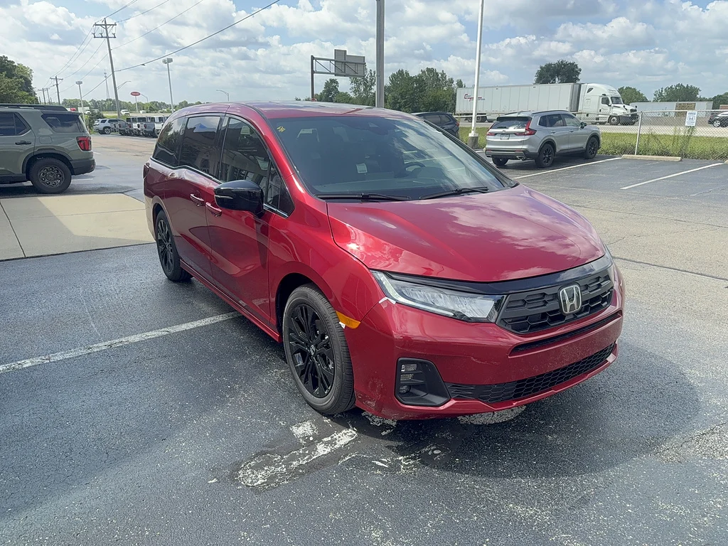 New 2026 Radiant Red Metallic II Honda Sport-L image 3