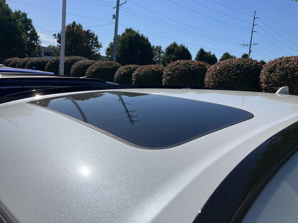 Certified Used 2024 Platinum White Pearl Honda Sport-L image 5