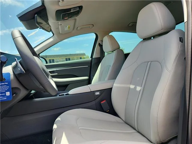New 2026 Abyss Black Hyundai SEL Sport image 10