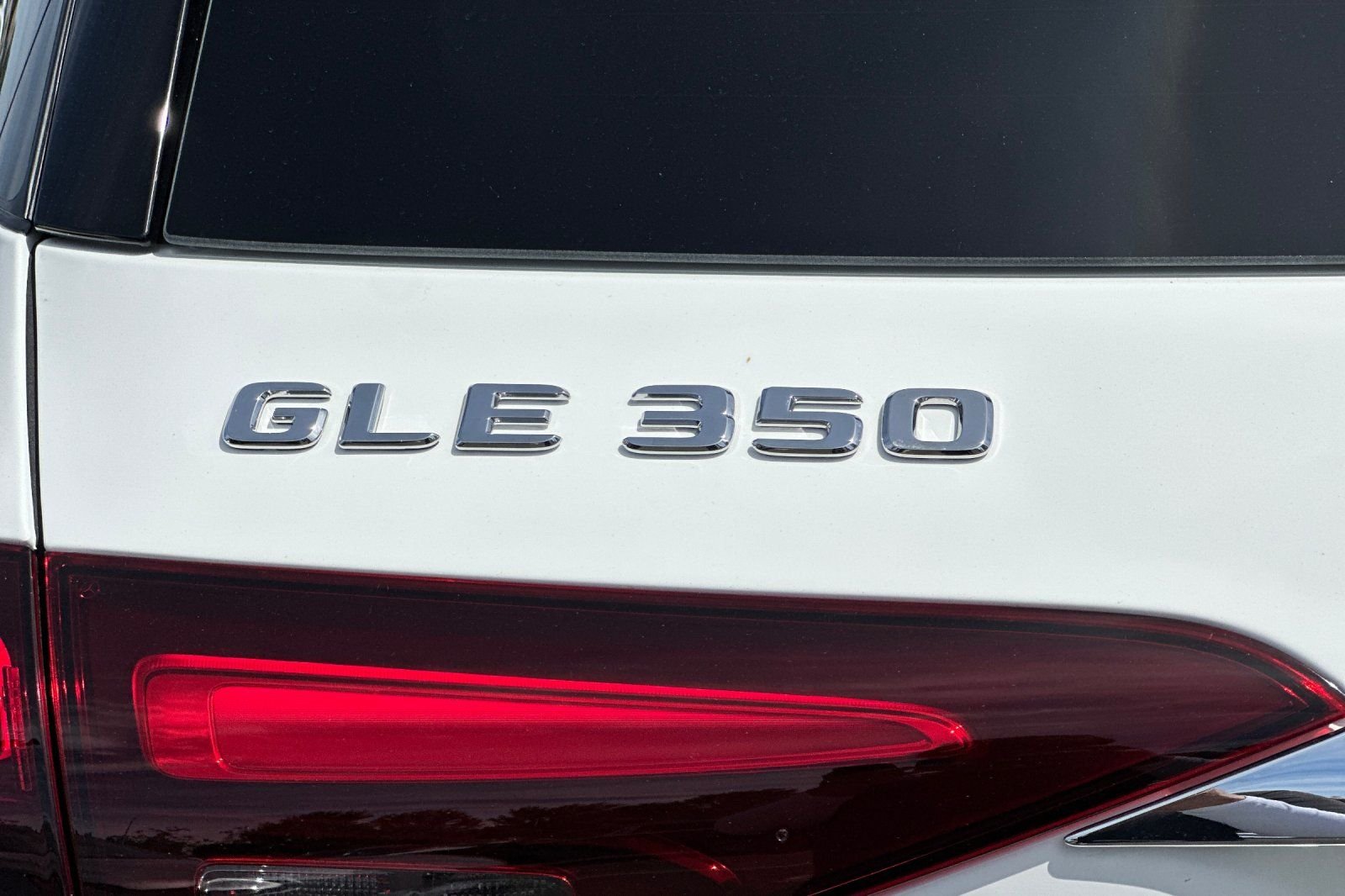 New 2026 White Mercedes-Benz GLE 350 image 27