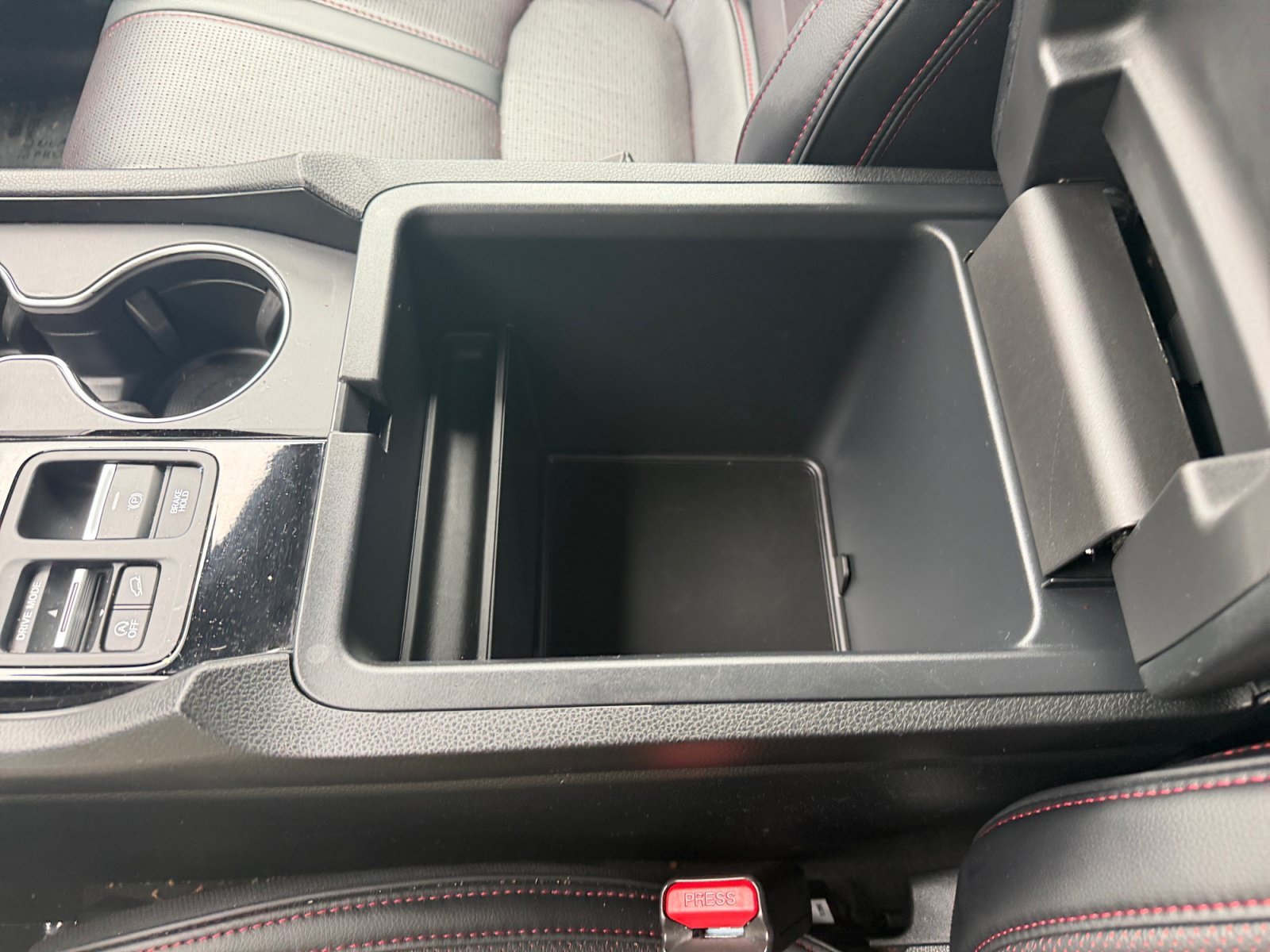2025 Honda Pilot Black Edition - Photo 18