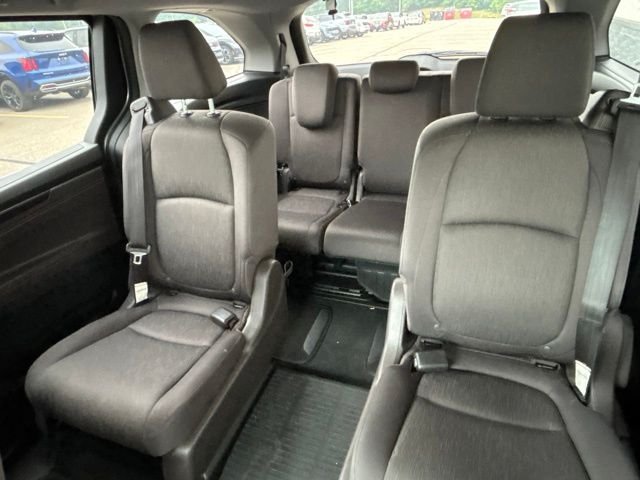 Used 2019 Silver Honda LX image 12