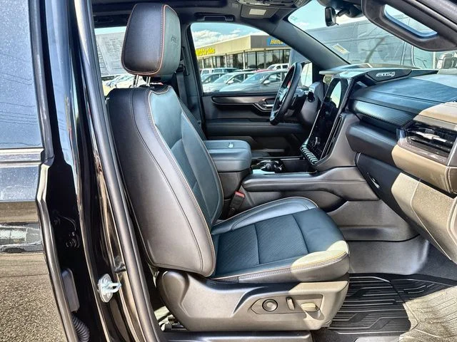 Used 2025 Black GMC AT4 image 26
