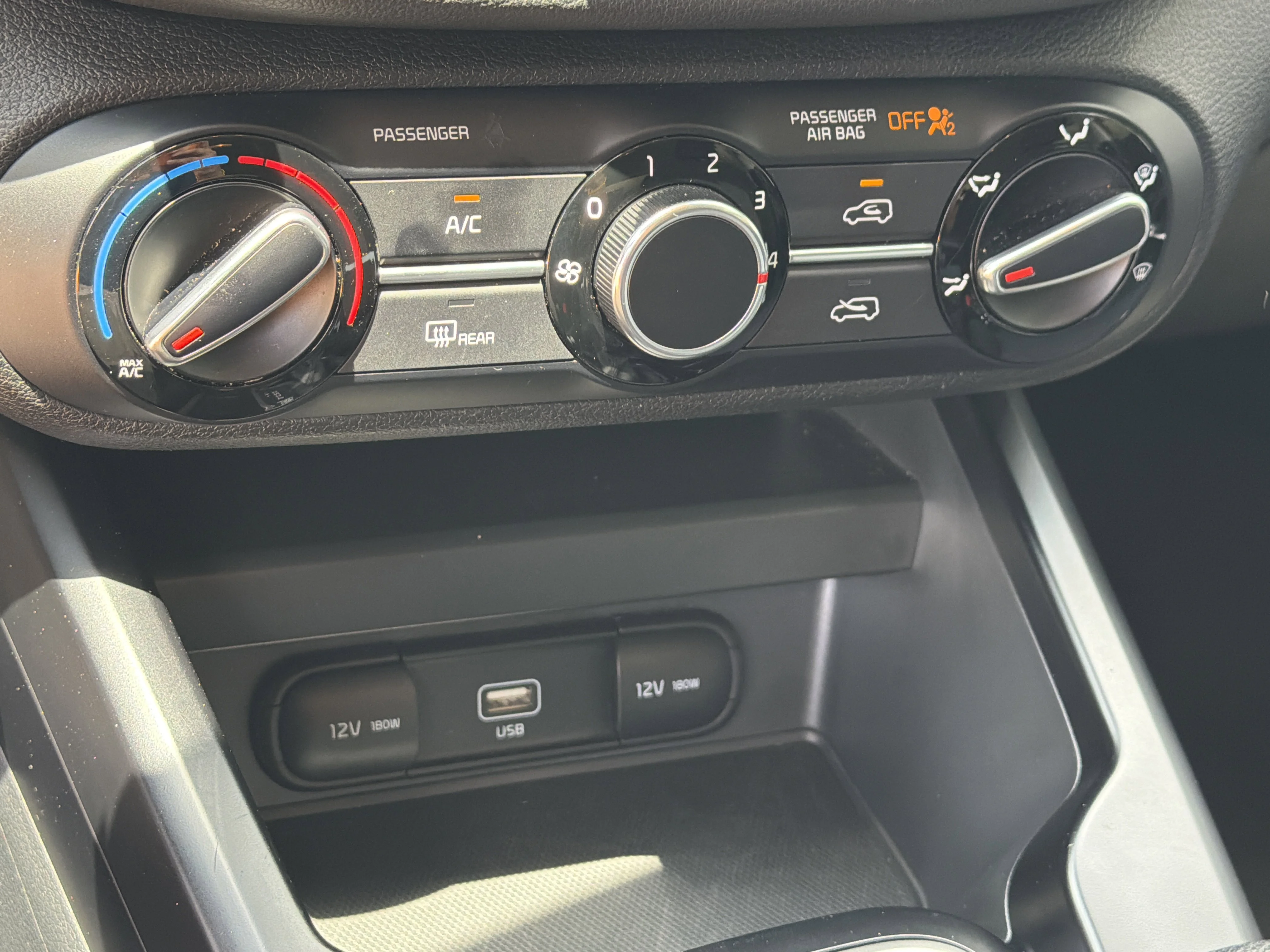 Used 2022 Mars Orange Kia LX image 23
