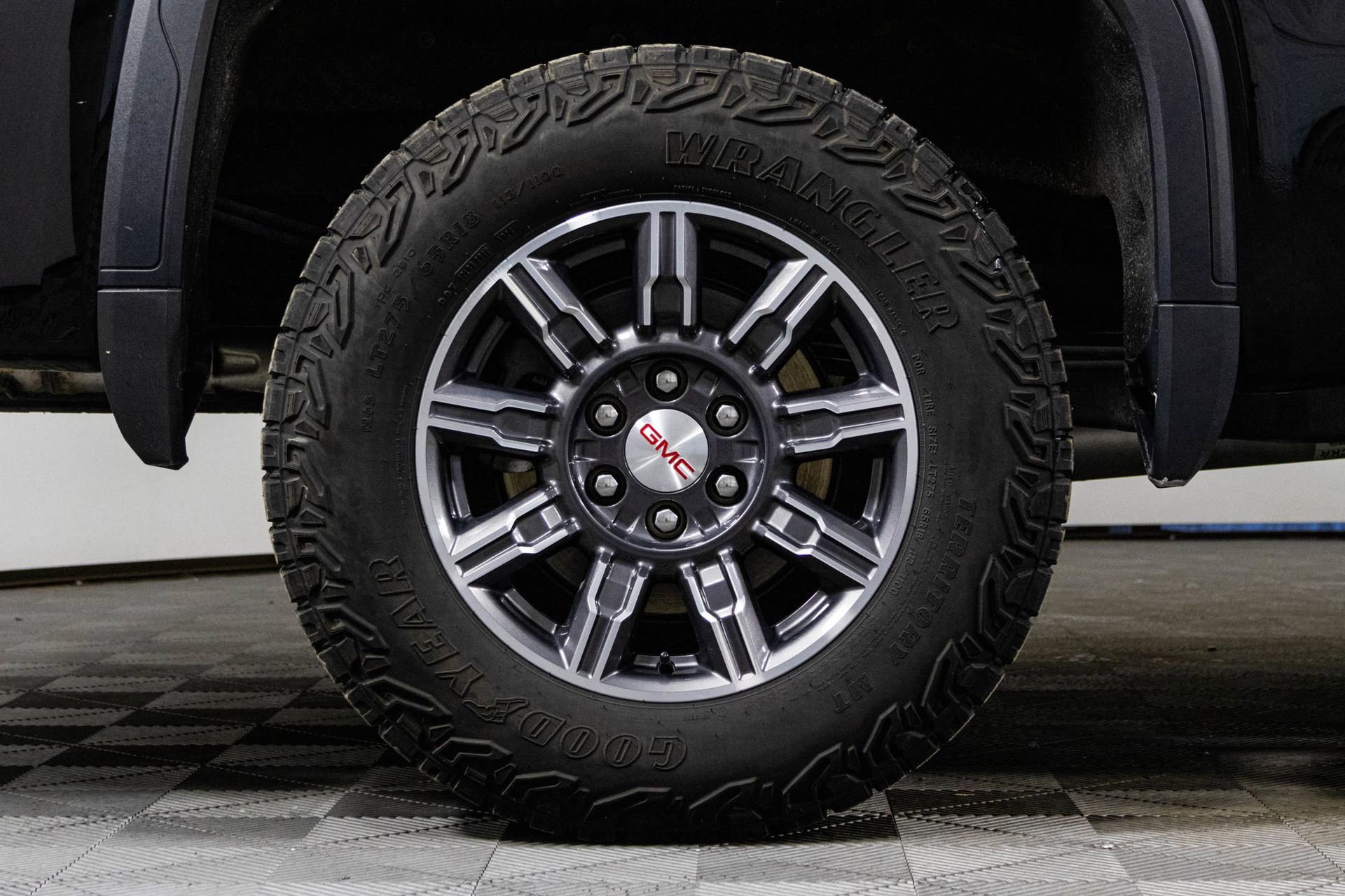 2024 GMC SIERRA - Image 39