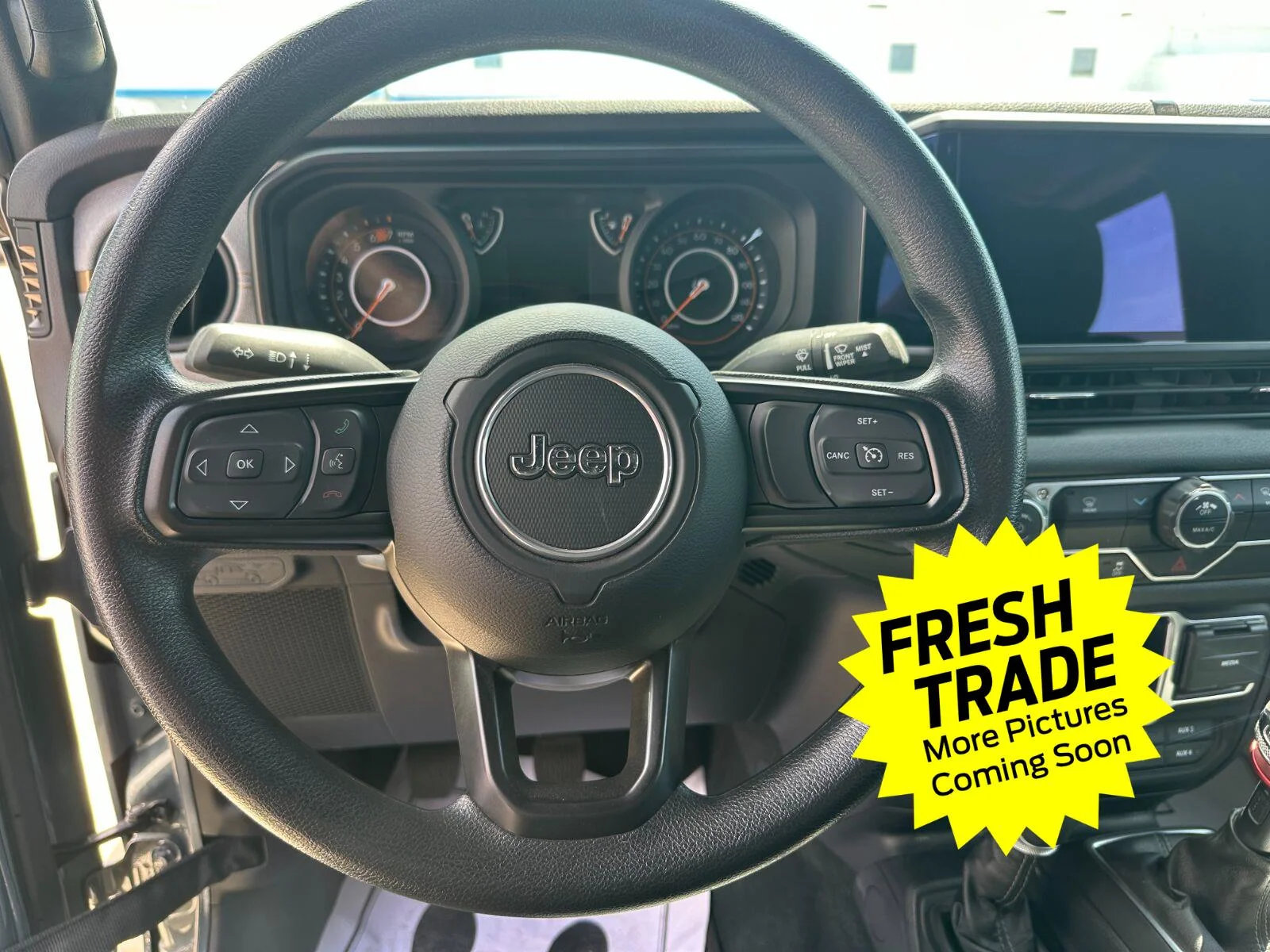 Used 2024 Anvil Clear Coat Jeep Sport image 9