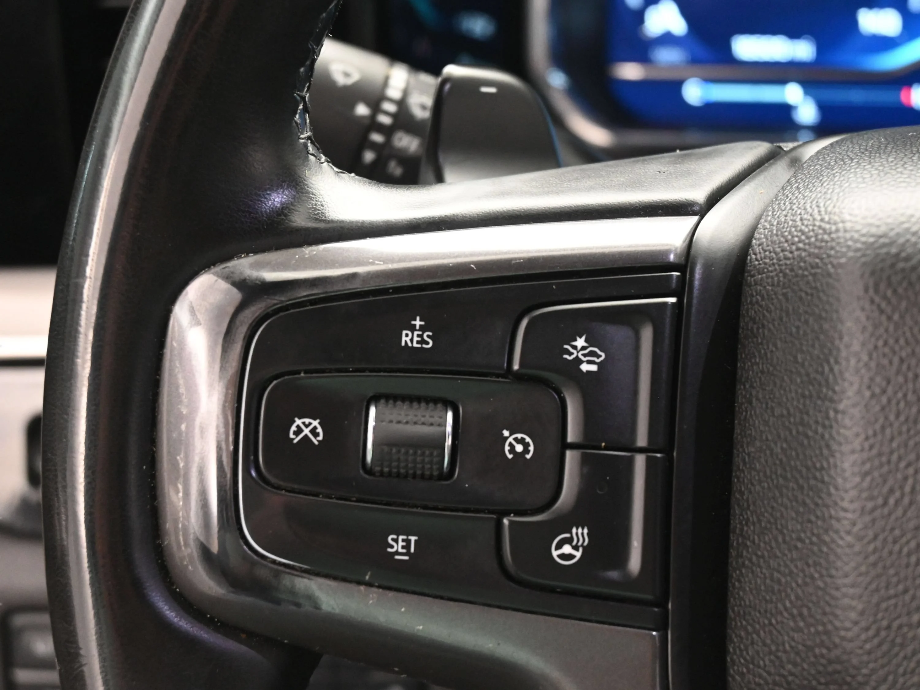 Used 2025 Black Chevrolet ZR2 image 24