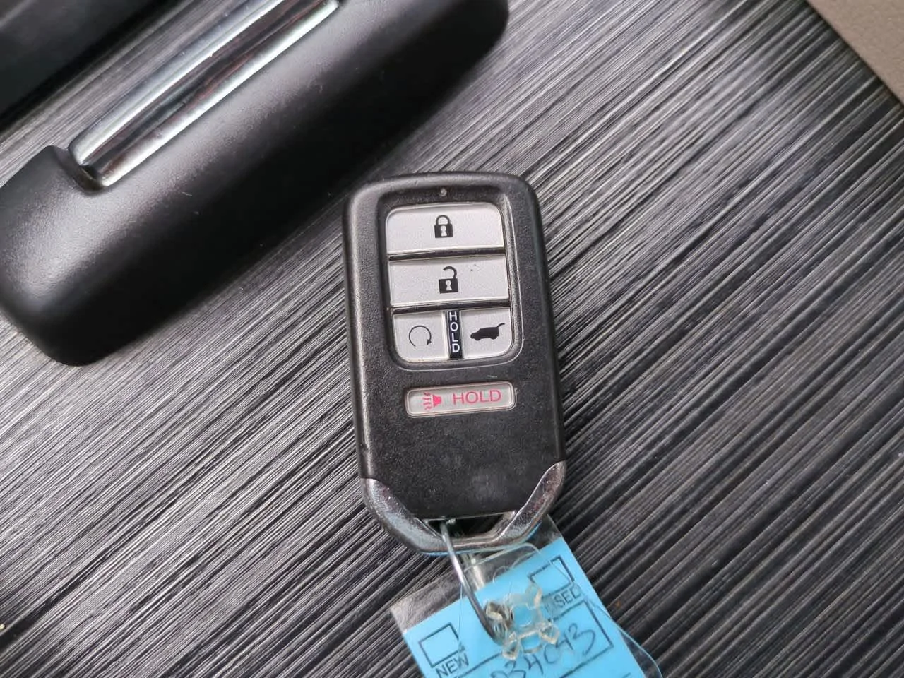 Used 2017  Honda EX-L image 29
