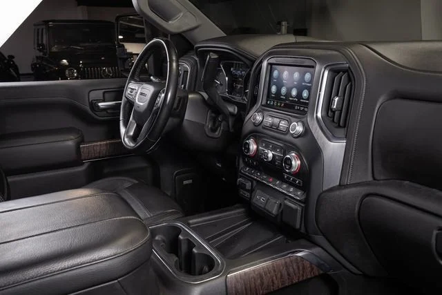 Used 2023 Pacific Blue Metallic GMC Denali image 44