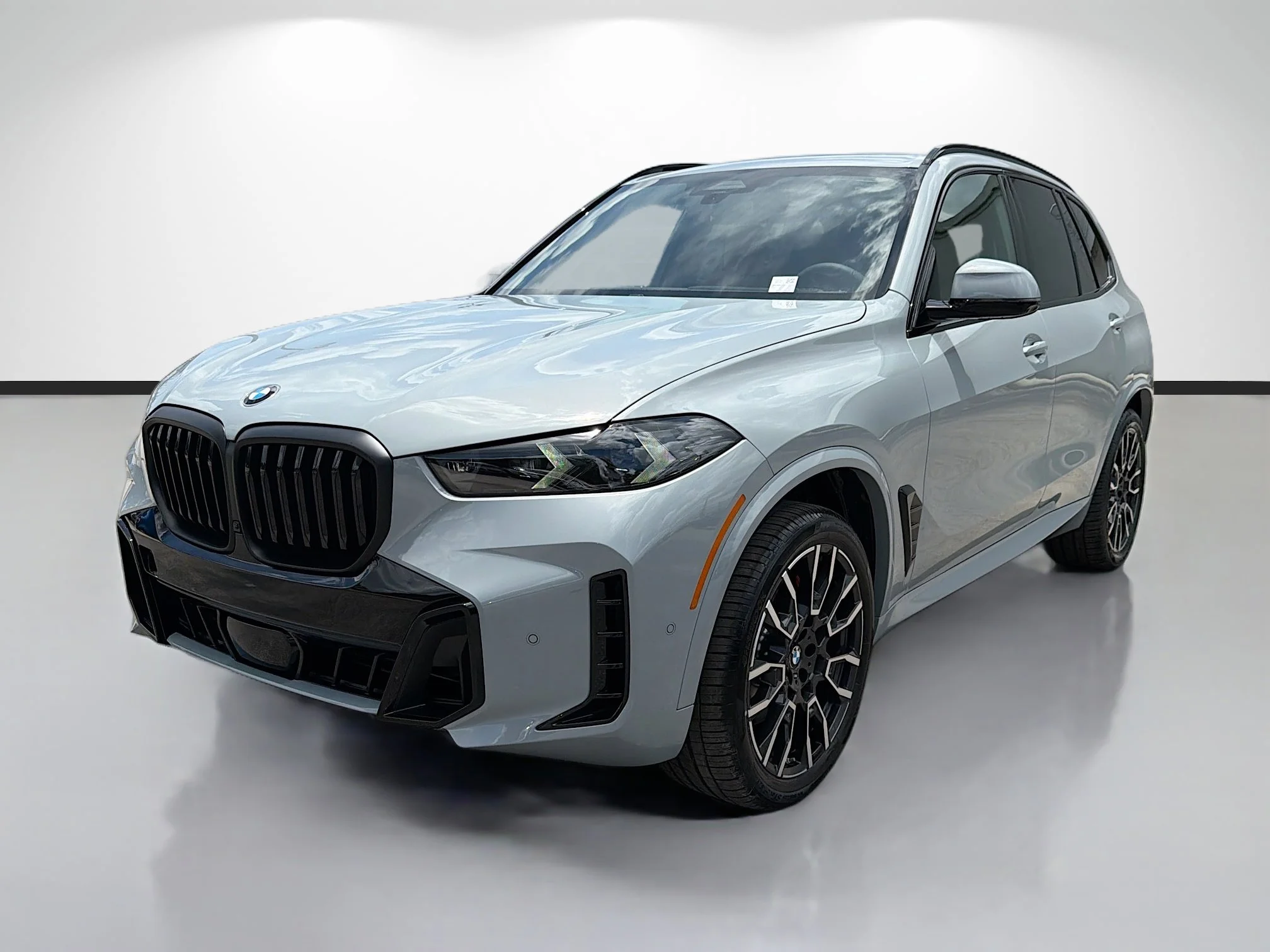 New 2026 Brooklyn Grey Metallic BMW sDrive40i image 7