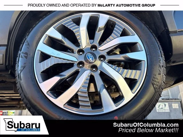 Used 2025 Black Subaru Limited image 12