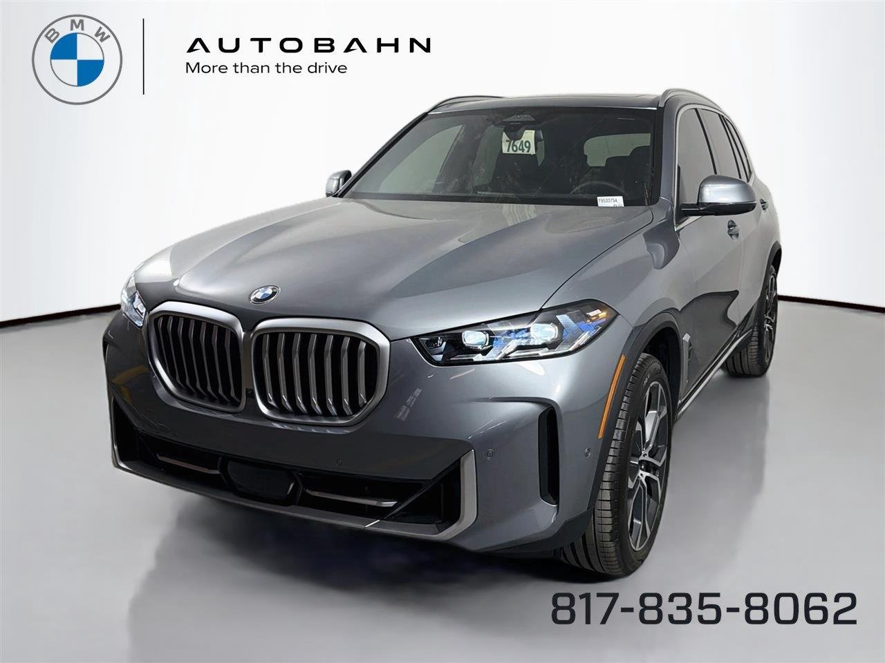 New 2026 Skyscraper Grey Metallic BMW sDrive40i image 1