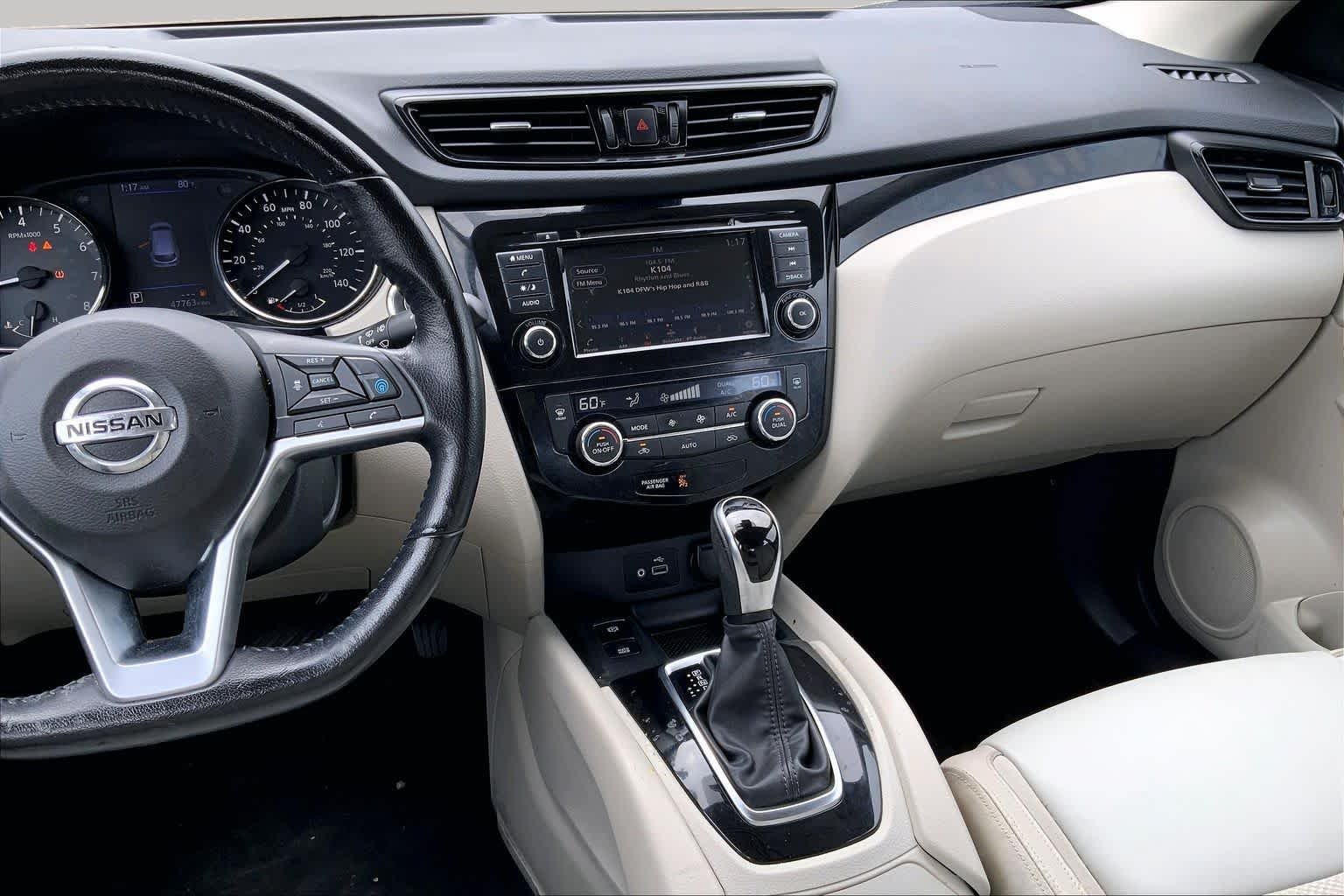 Pre-Owned 2021 Nissan Rogue Sport SV