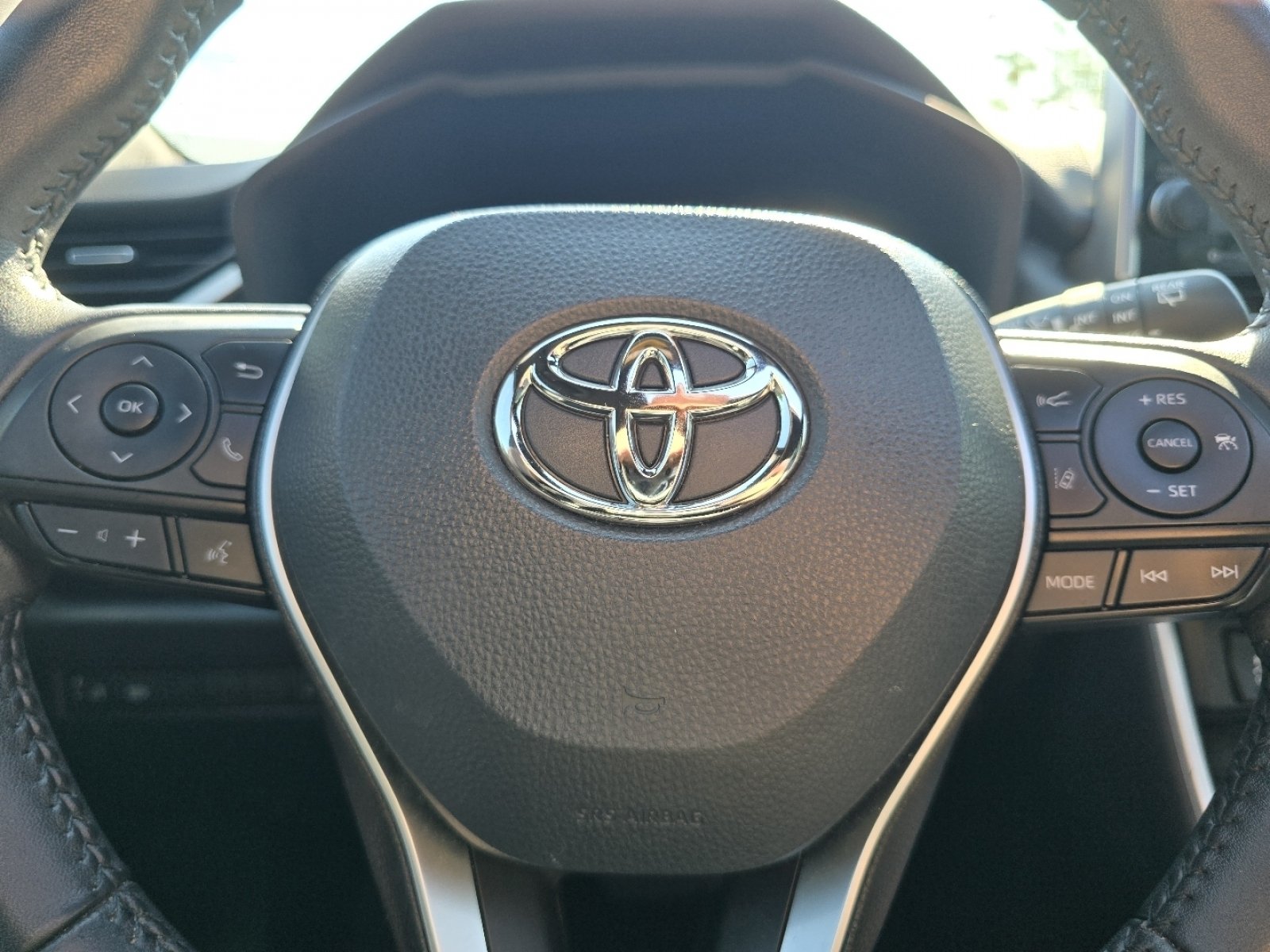 Used 2022 Midnight Black Metallic Toyota XSE image 27