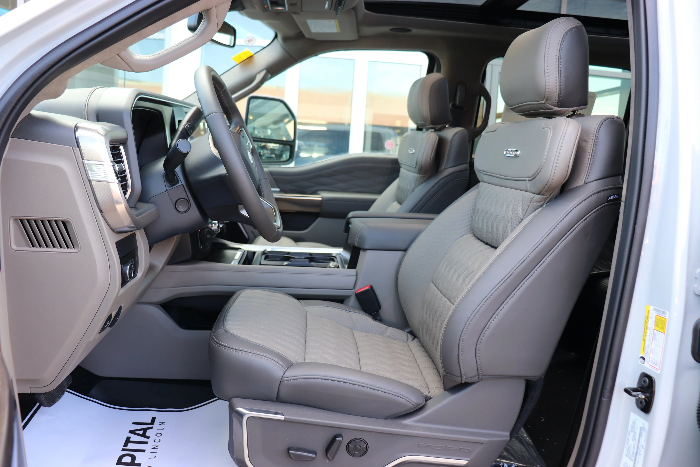 New 2026 AVALANCHE Ford Platinum image 10