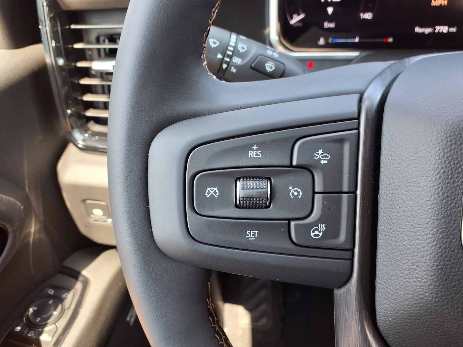 2026 GMC Sierra 2500HD AT4 - Photo 9