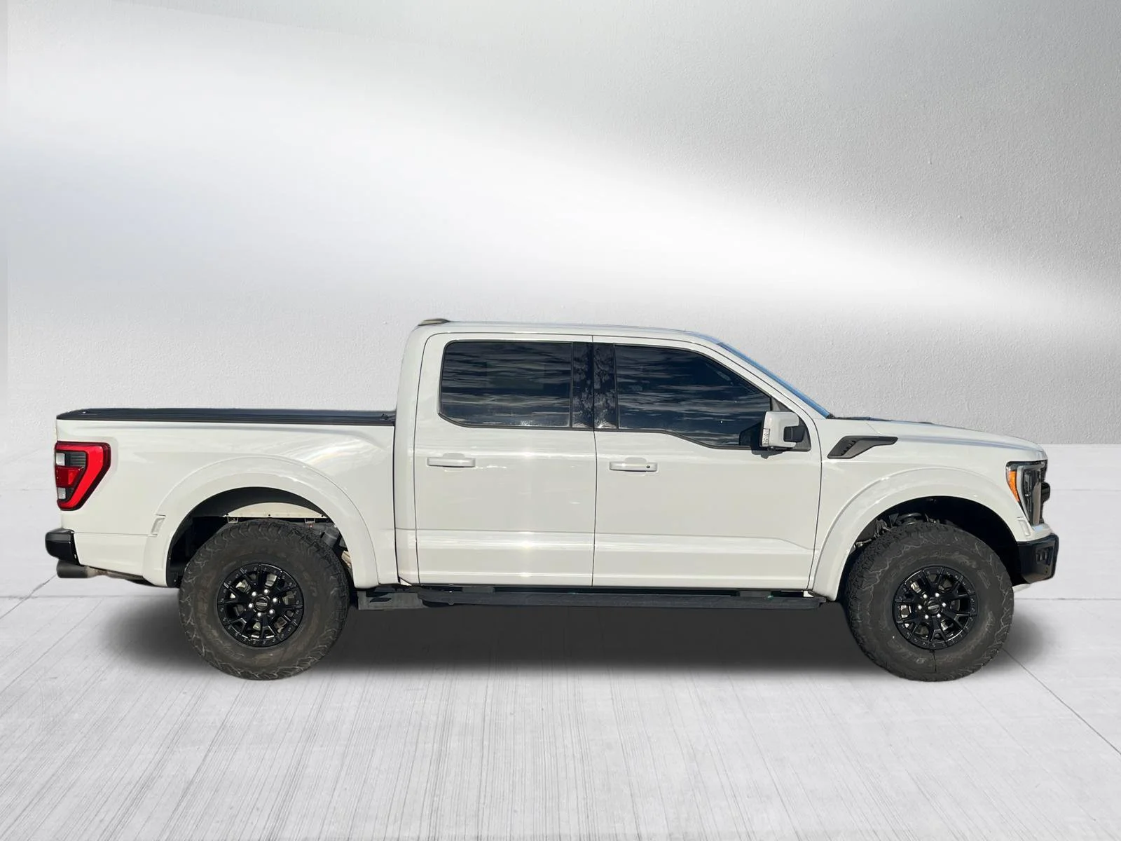 Used 2023 Avalanche Ford Raptor image 8