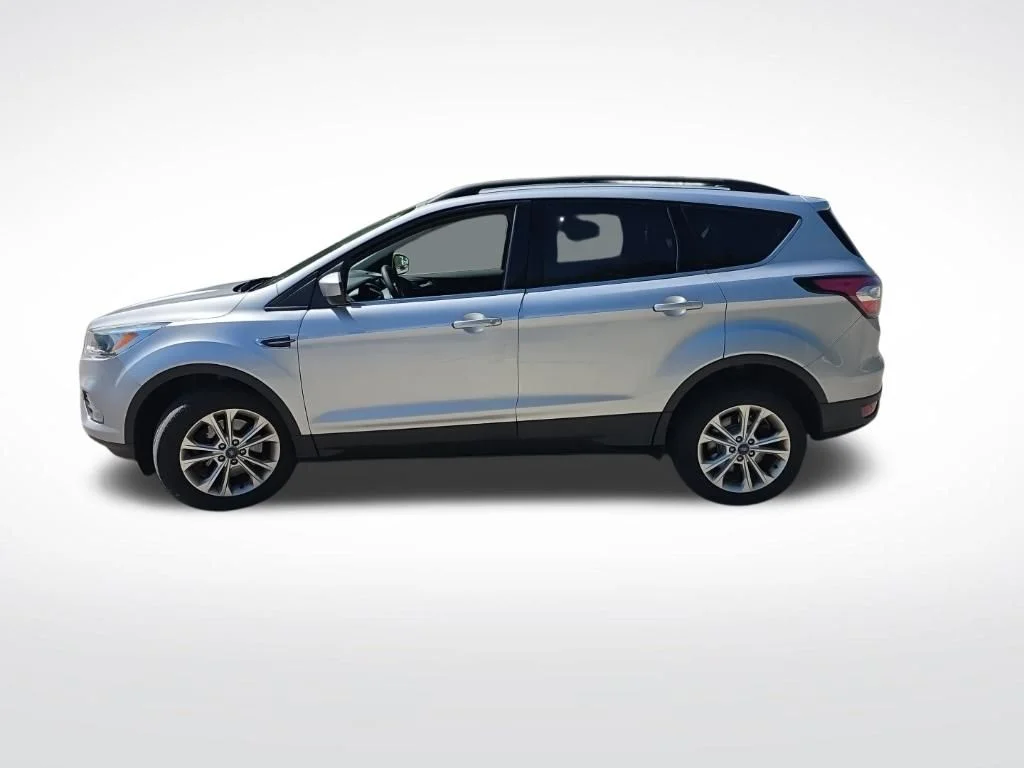 Used 2018 Ingot Silver Ford SE image 8
