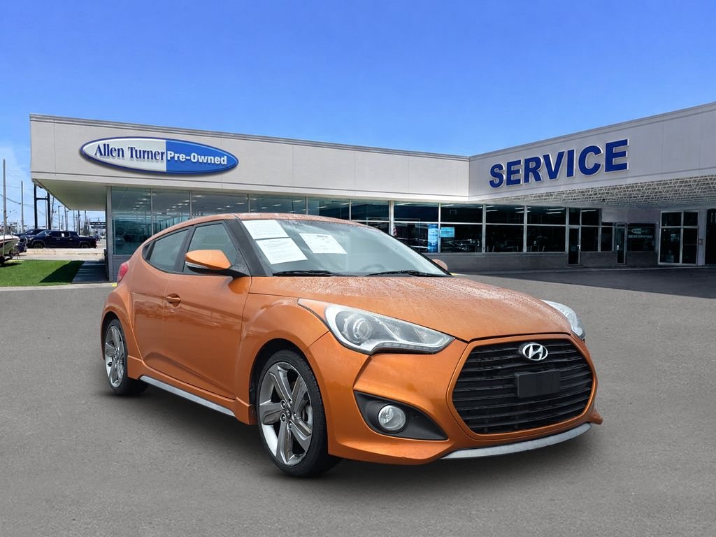 Used 2013 Vitamin C Pearl Hyundai Turbo image 2