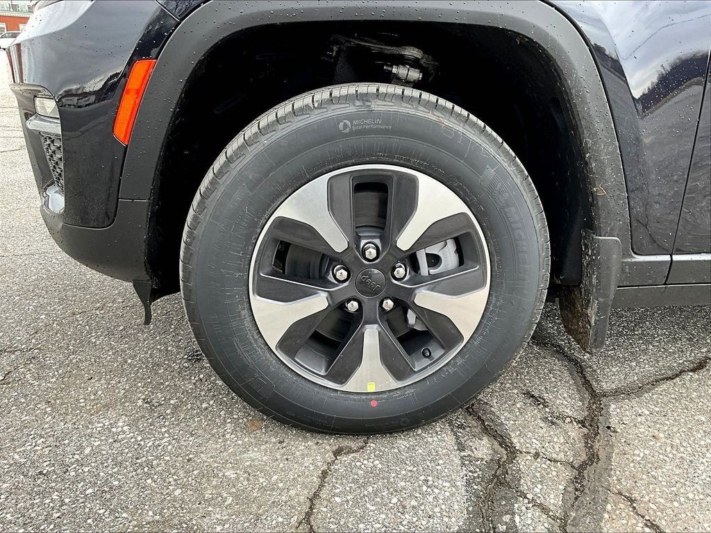 New 2024 Midnight Sky Exterior Paint Jeep 4xe image 8