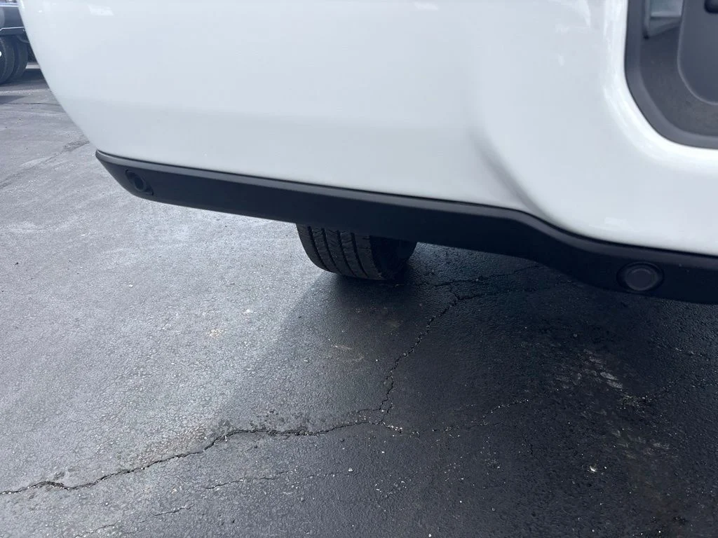 New 2026 Bright White Clear-Coat Exterior Paint RAM LARAMIE image 12