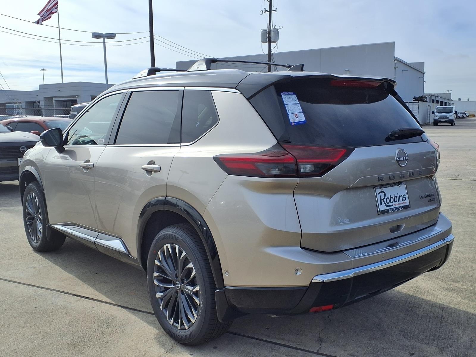 2026 Nissan Rogue Platinum Silver at Robbins Nissan