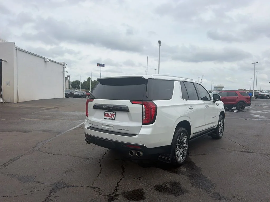 Certified Used 2024 White Frost Tri-Coat GMC Denali Ultimate image 8