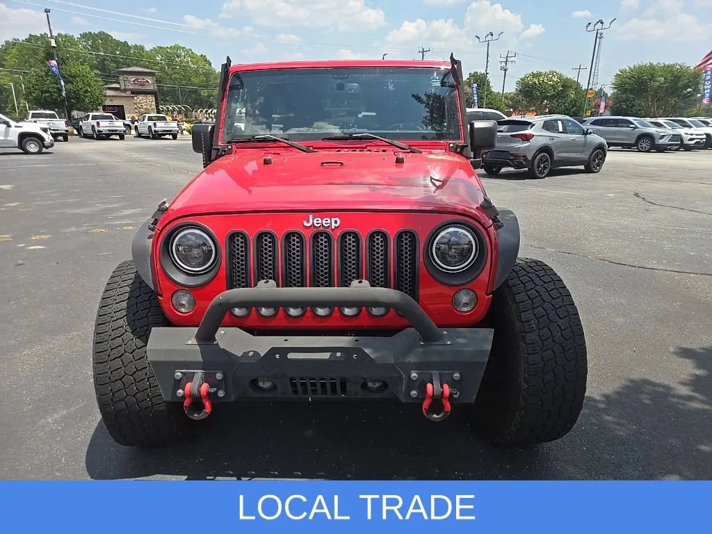 Used 2014 Red Jeep Sport image 2
