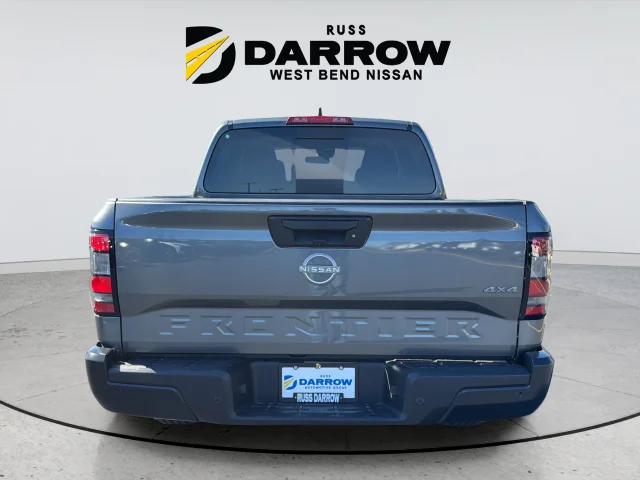 New 2027 Gray Nissan S image 4