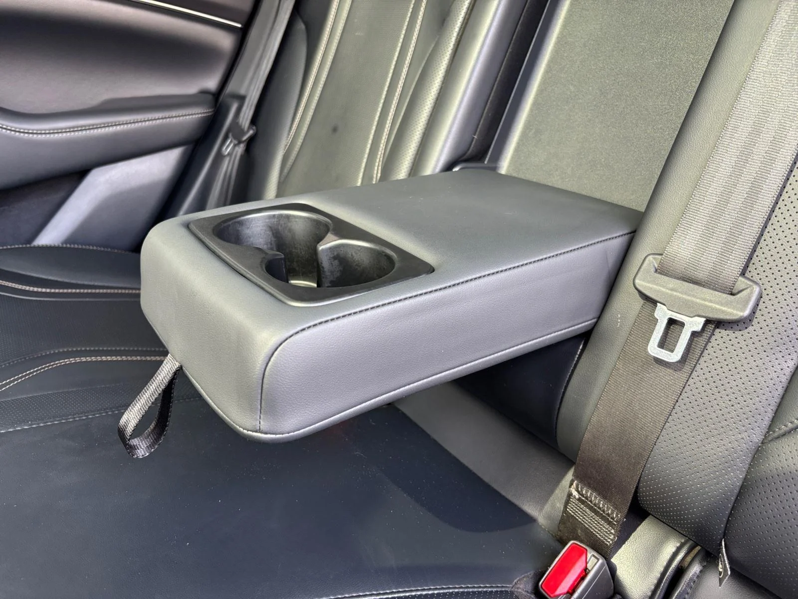 Used 2023 Shadow Black Ford Premium image 41