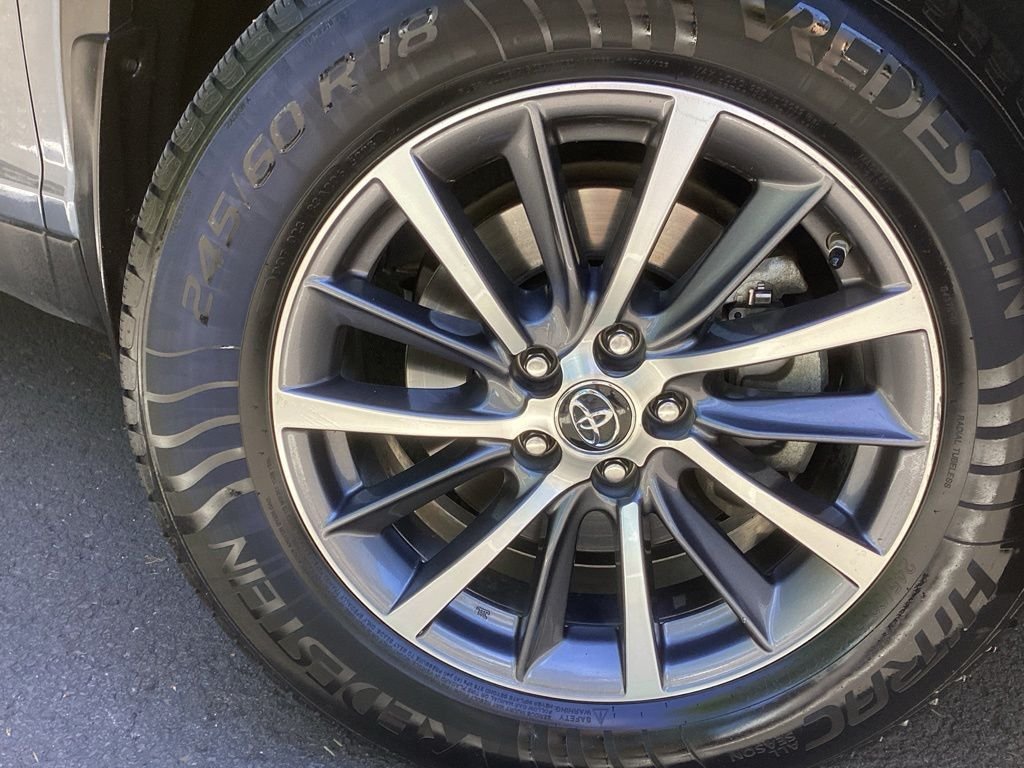 Used 2019 Blue Toyota XLE image 18