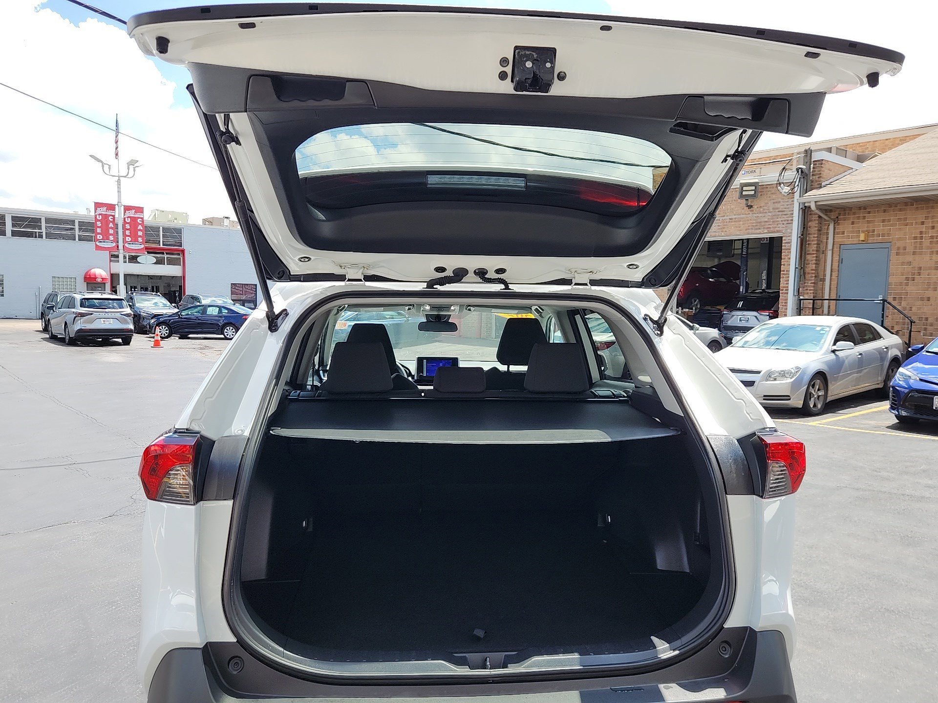 Certified Used 2024 Ice Cap Toyota XLE image 25